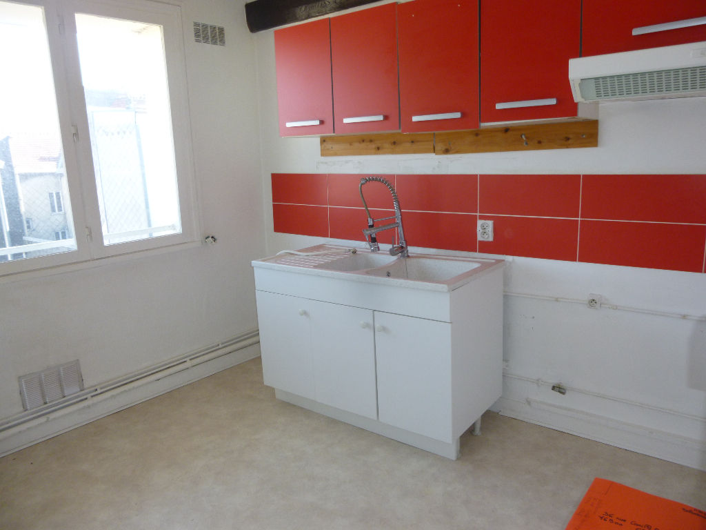 A vendre Appartement à
ELBEUF
(76500) A vendre Appartement à
ELBEUF
(76500)