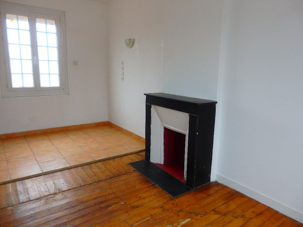 A vendre Appartement à
ST ETIENNE DU ROUVRAY
(76800) A vendre Appartement à
ST ETIENNE DU ROUVRAY
(76800)