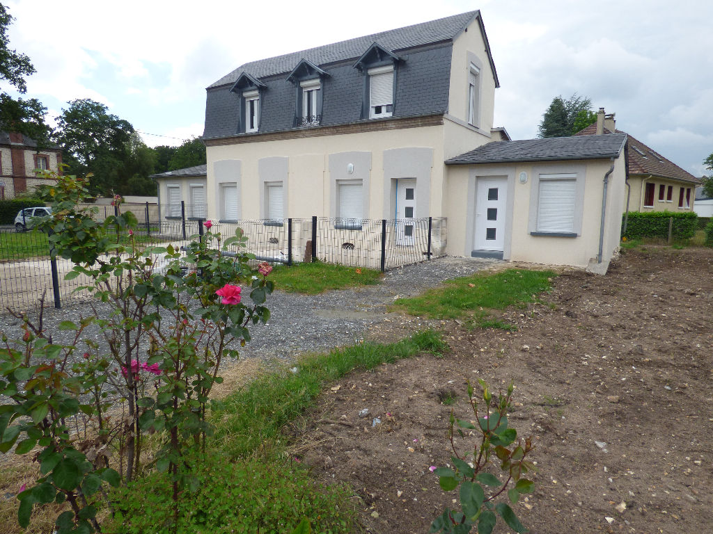 A vendre Appartement à
ST AUBIN LES ELBEUF
(76410) A vendre Appartement à
ST AUBIN LES ELBEUF
(76410)