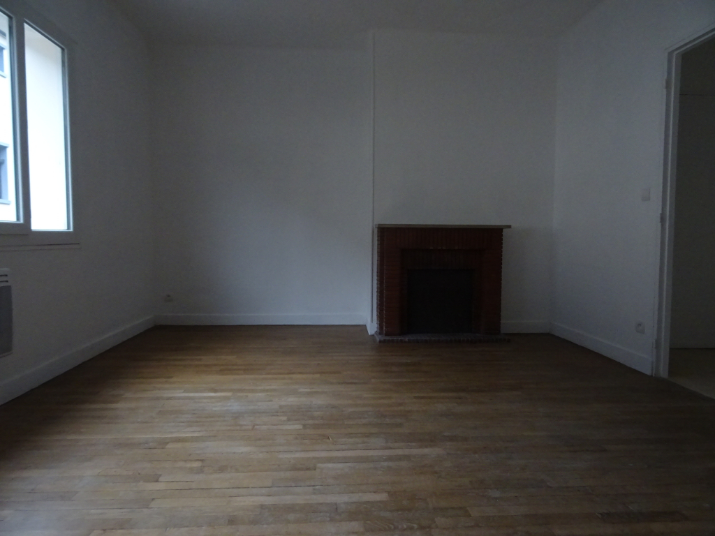 A vendre Appartement à
ELBEUF
(76500) A vendre Appartement à
ELBEUF
(76500)