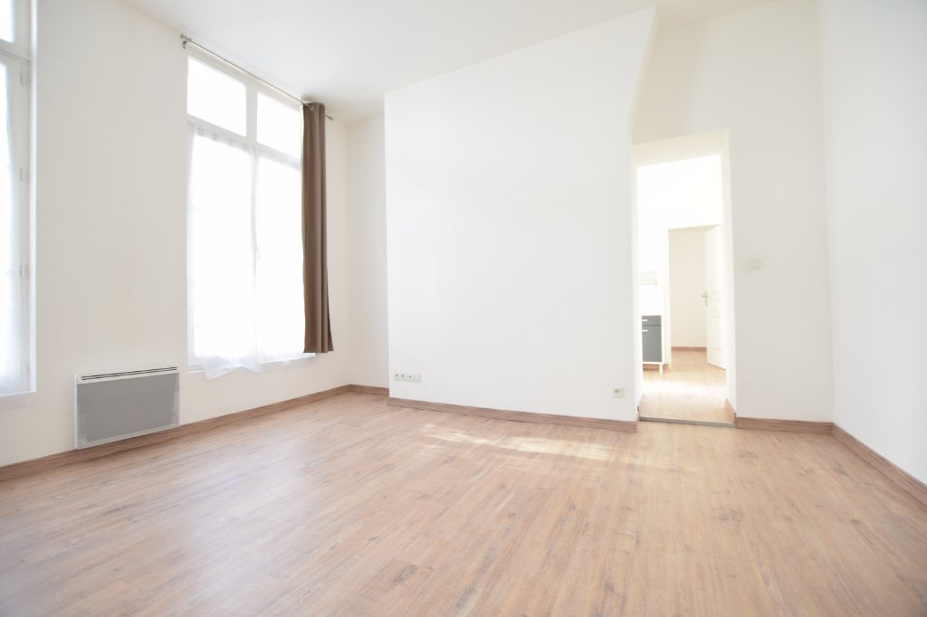 A vendre Appartement à
ELBEUF
(76500) A vendre Appartement à
ELBEUF
(76500)