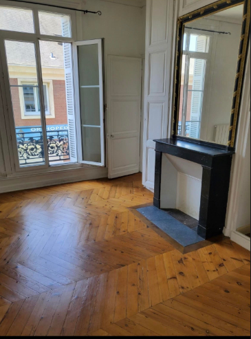 A vendre Appartement à
ELBEUF
(76500) A vendre Appartement à
ELBEUF
(76500)