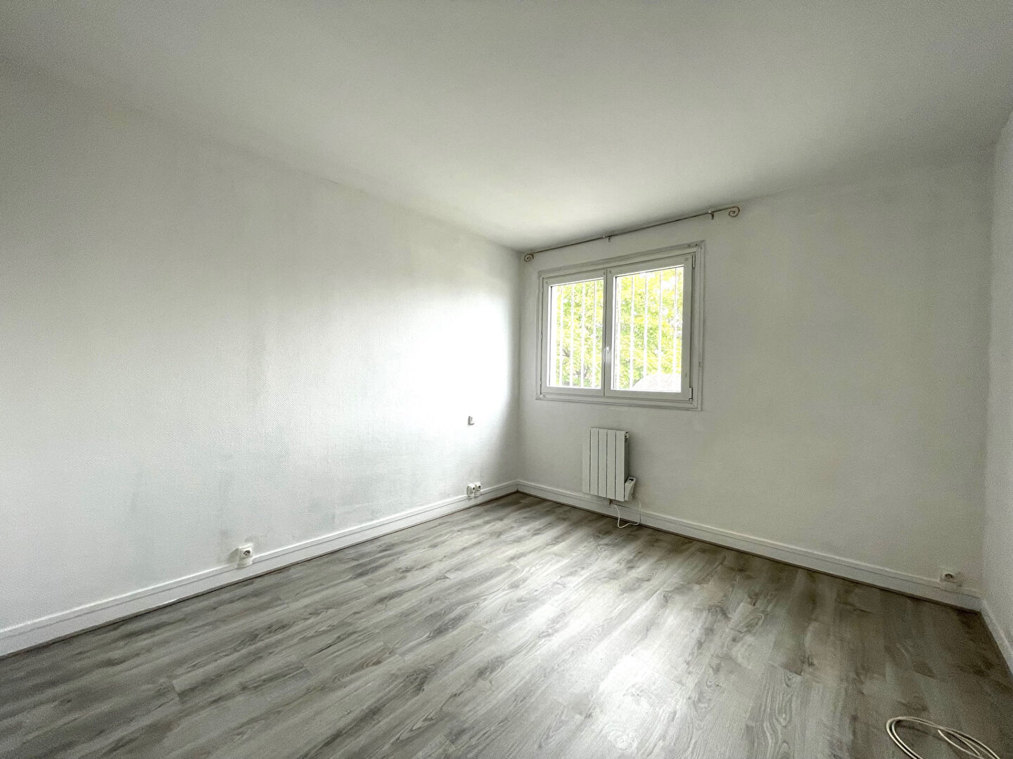 A vendre Appartement à
LE PETIT QUEVILLY
(76140) A vendre Appartement à
LE PETIT QUEVILLY
(76140)