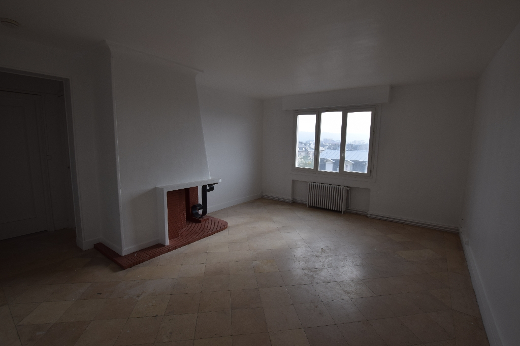 A vendre Appartement à
ROUEN
(76100) A vendre Appartement à
ROUEN
(76100)