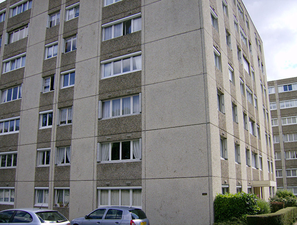 A vendre Appartement à
CAUDEBEC LES ELBEUF
(76320) A vendre Appartement à
CAUDEBEC LES ELBEUF
(76320)