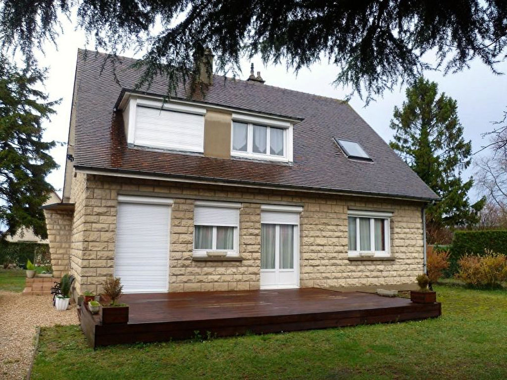 A vendre Maison à
CAUDEBEC LES ELBEUF
(76320) A vendre Maison à
CAUDEBEC LES ELBEUF
(76320)