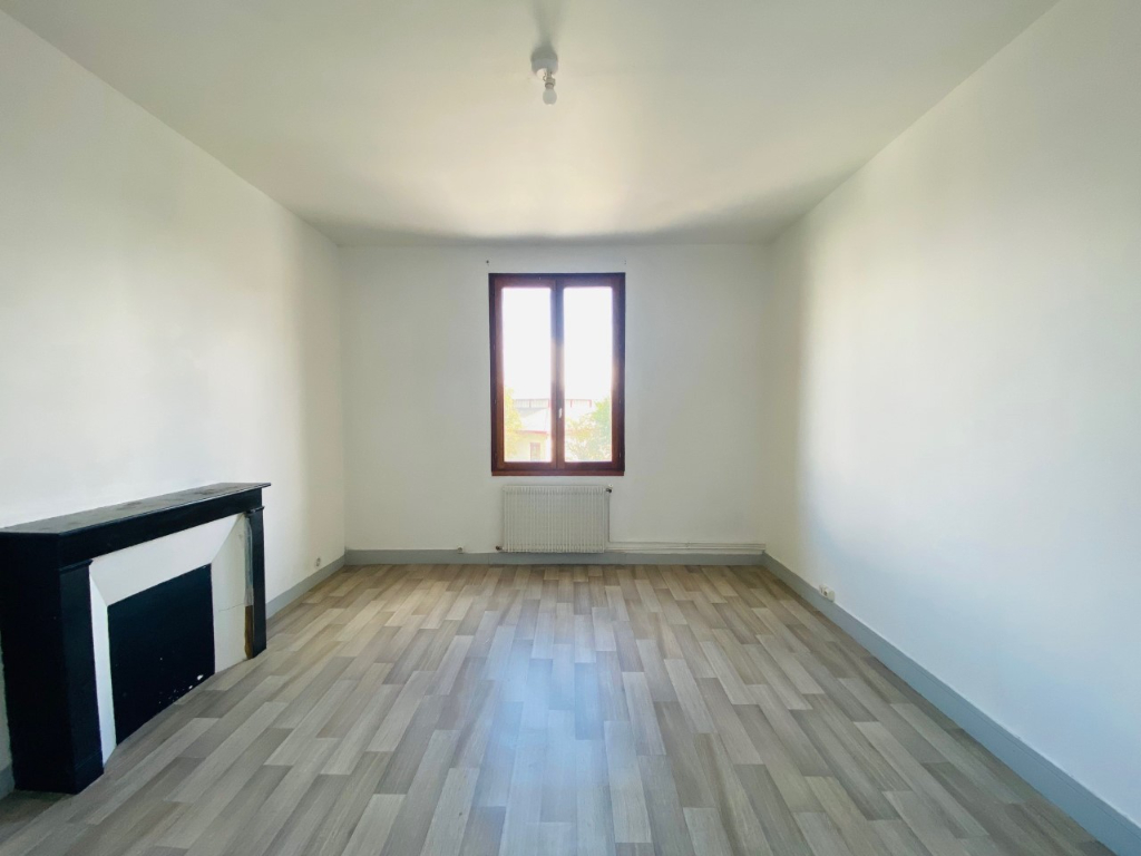 A vendre Appartement à
SAINT PIERRE LES ELBEUF
(76320) A vendre Appartement à
SAINT PIERRE LES ELBEUF
(76320)
