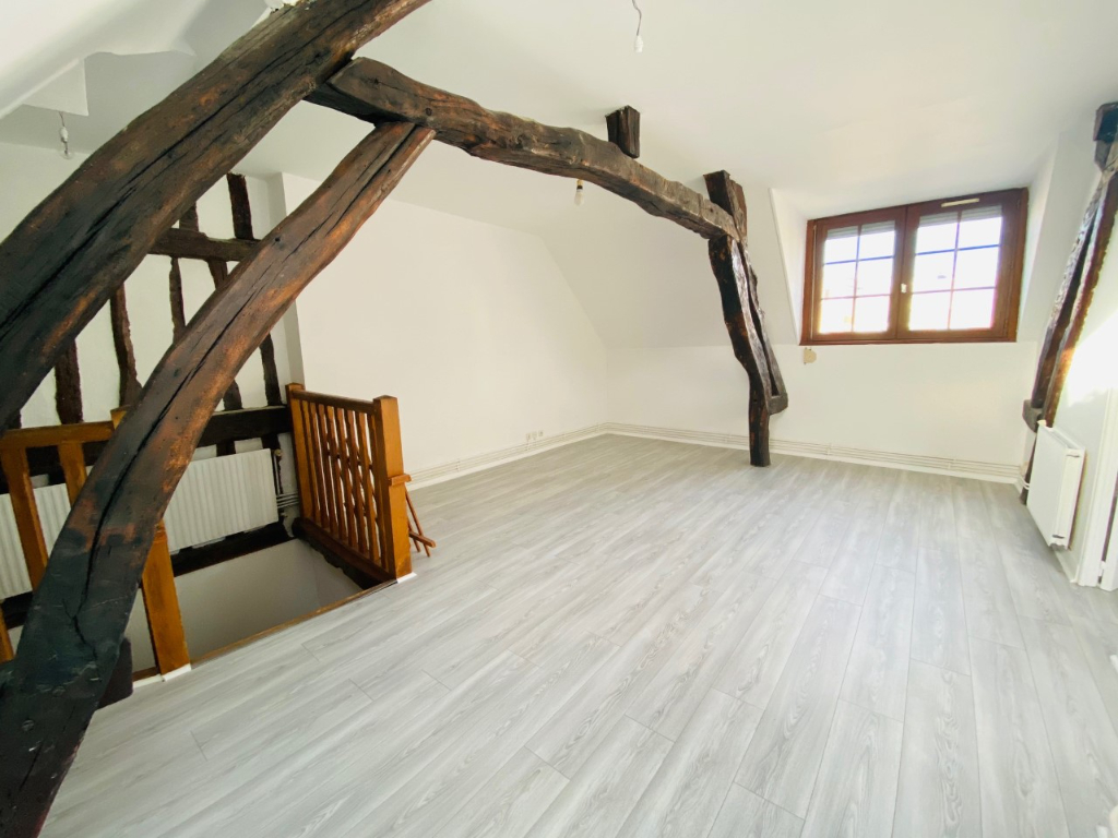 A vendre Appartement à
ELBEUF
(76500) A vendre Appartement à
ELBEUF
(76500)