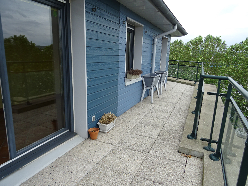A vendre Appartement à
ELBEUF
(76500) A vendre Appartement à
ELBEUF
(76500)