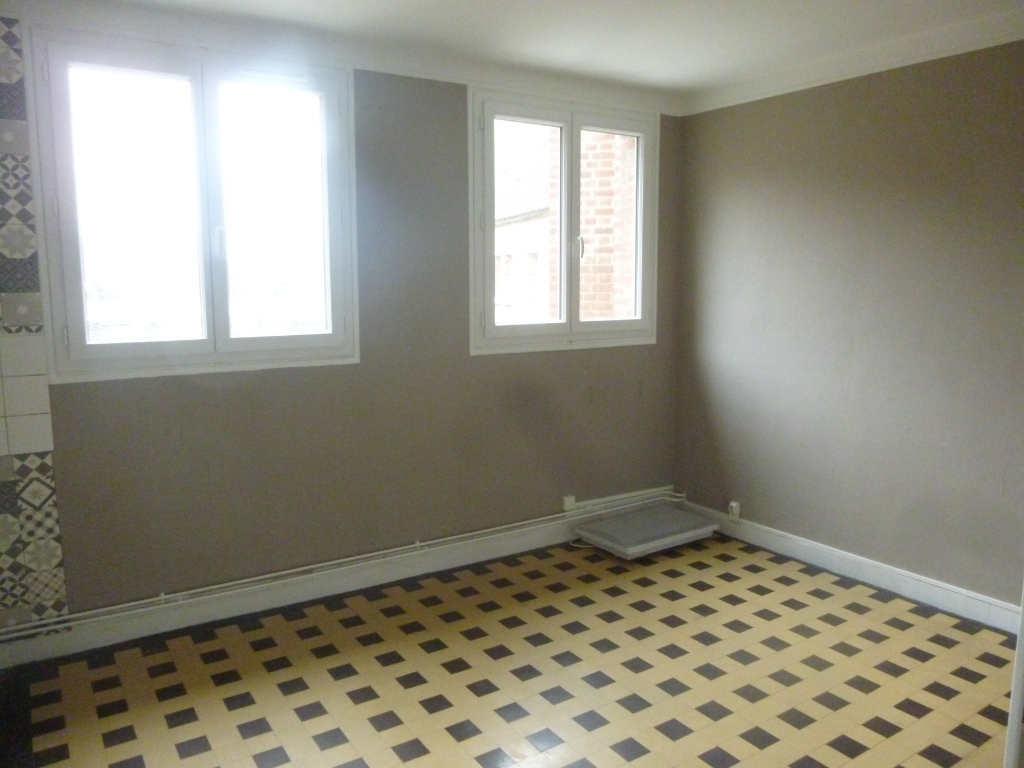 A vendre Appartement à
ELBEUF
(76500) A vendre Appartement à
ELBEUF
(76500)