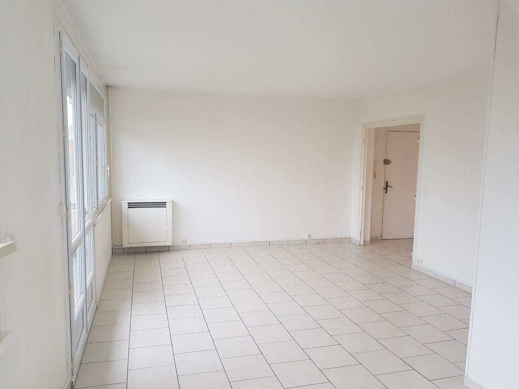 A vendre Appartement à
ST AUBIN LES ELBEUF
(76410) A vendre Appartement à
ST AUBIN LES ELBEUF
(76410)