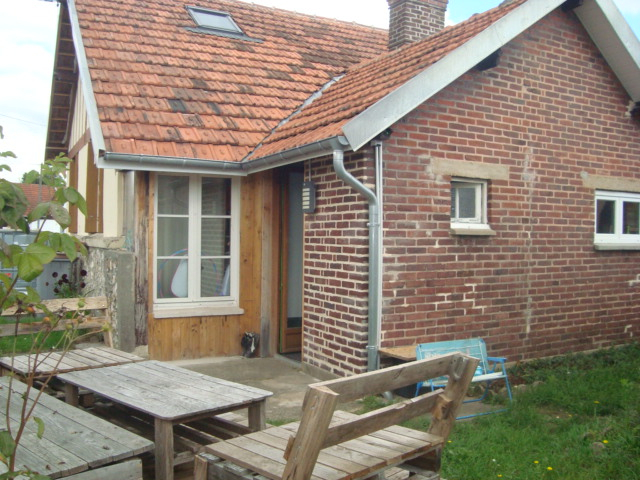 A vendre Maison à
SAINT AUBIN LES ELBEUF
(76410) A vendre Maison à
SAINT AUBIN LES ELBEUF
(76410)