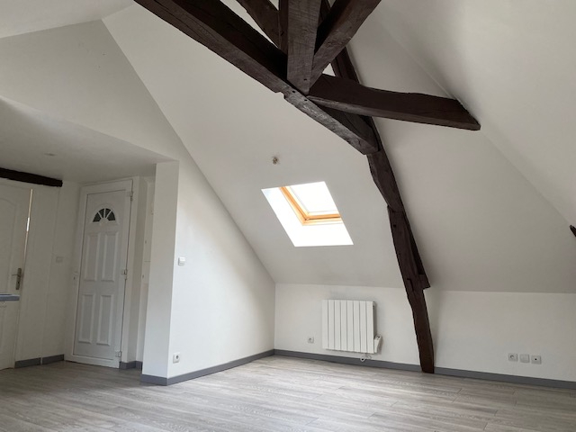 A vendre Appartement à
CAUDEBEC LES ELBEUF
(76320) A vendre Appartement à
CAUDEBEC LES ELBEUF
(76320)