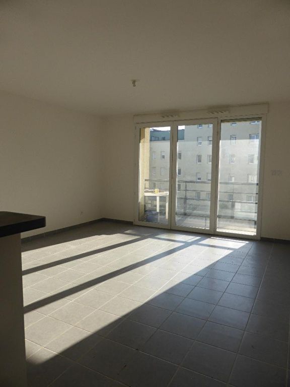 A vendre Appartement à
ROUEN
(76100) A vendre Appartement à
ROUEN
(76100)