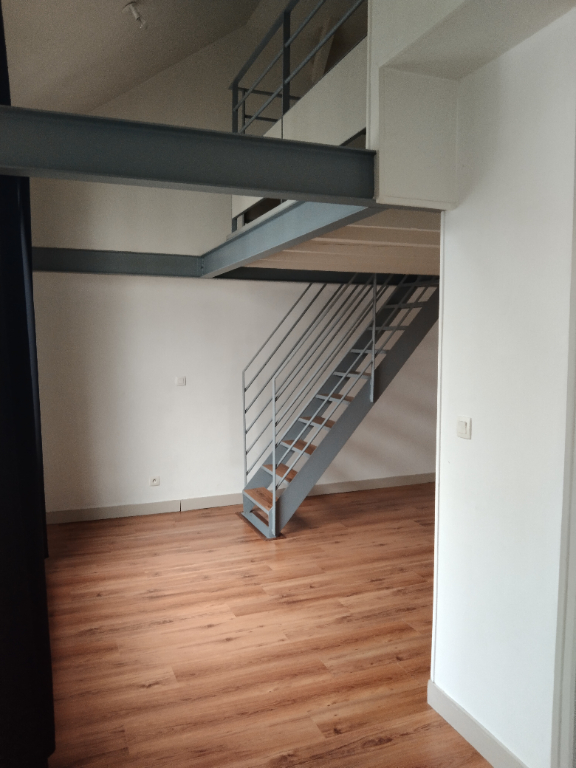 A vendre Appartement à
ROUEN
(76000) A vendre Appartement à
ROUEN
(76000)