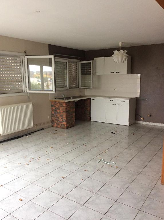 A vendre Appartement à
PETIT COURONNE
(76650) A vendre Appartement à
PETIT COURONNE
(76650)