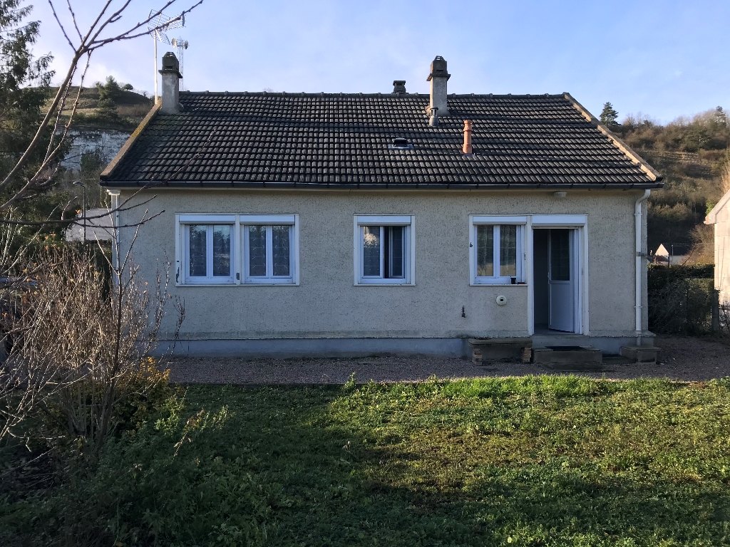 A vendre Maison à
IVRY LA BATAILLE
(27540) A vendre Maison à
IVRY LA BATAILLE
(27540)