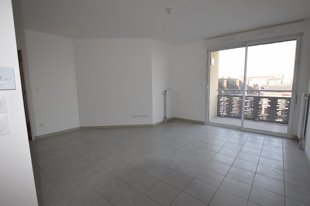 A vendre Appartement à
LE PETIT QUEVILLY
(76140) A vendre Appartement à
LE PETIT QUEVILLY
(76140)