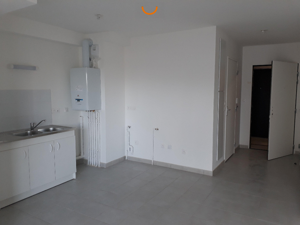 A vendre Appartement à
LE PETIT QUEVILLY
(76140) A vendre Appartement à
LE PETIT QUEVILLY
(76140)