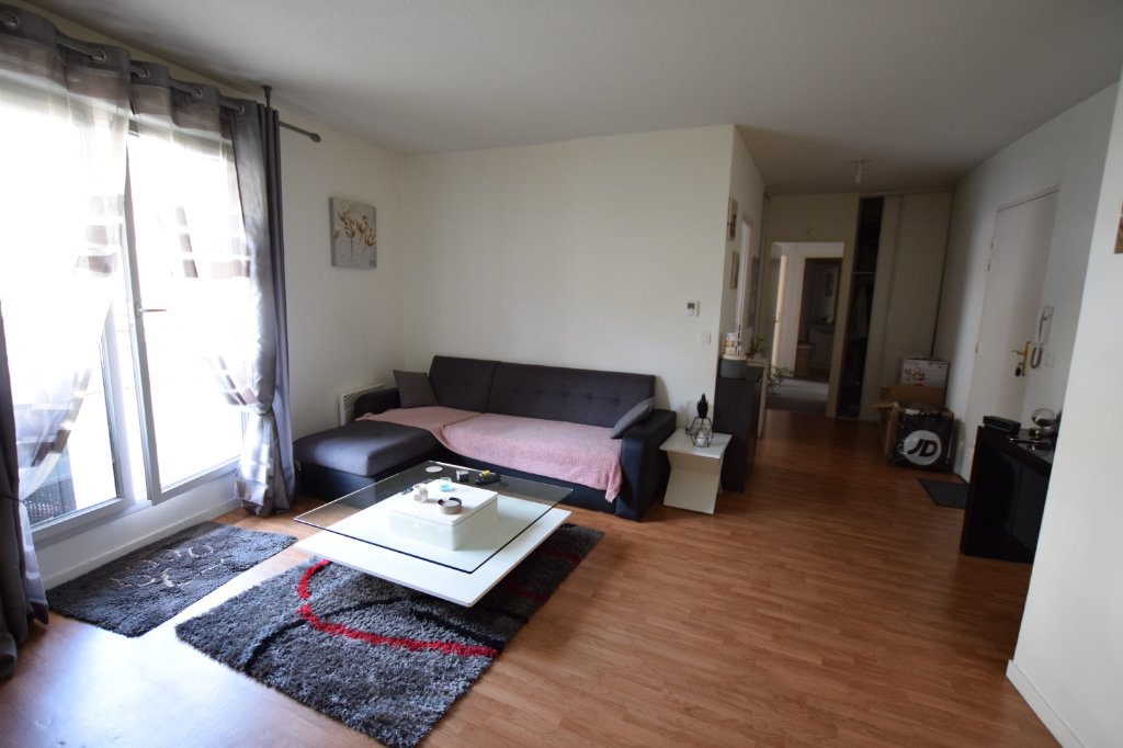A vendre Appartement à
ELBEUF
(76500) A vendre Appartement à
ELBEUF
(76500)
