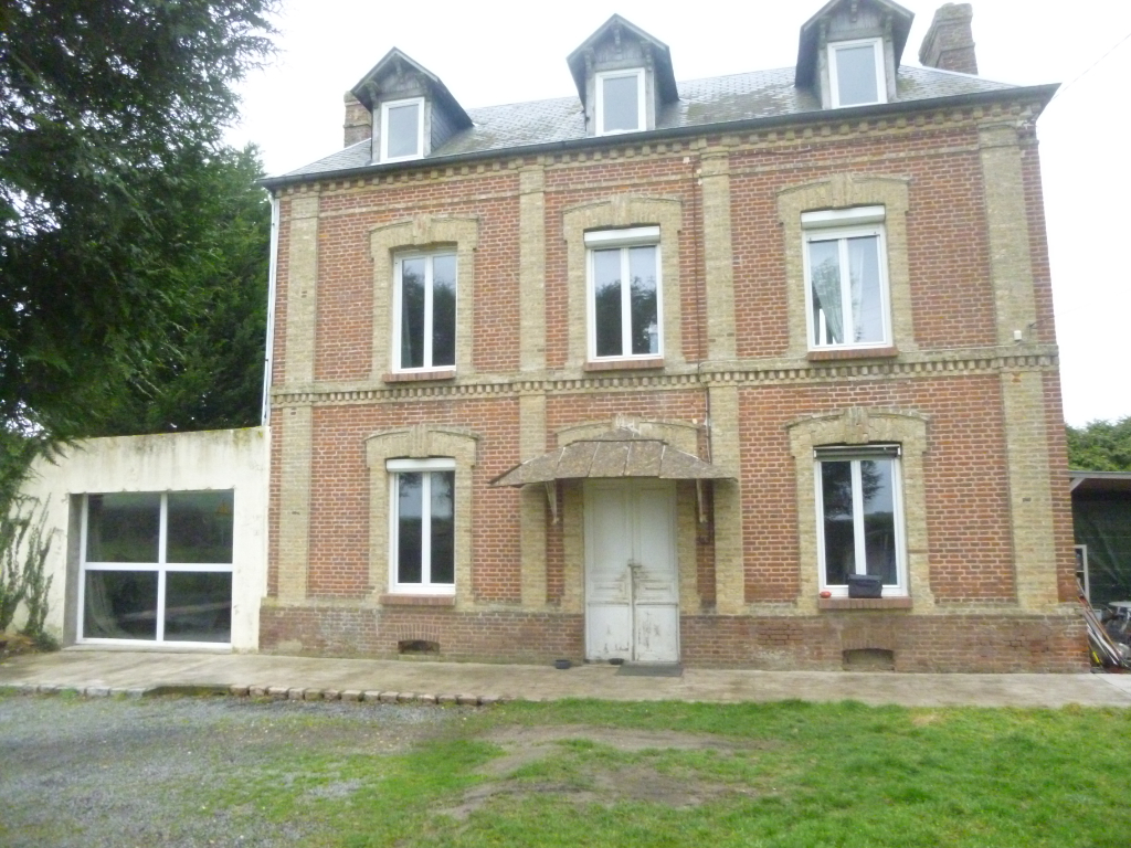 A vendre Maison à
LE THUIT ANGER
(27370) A vendre Maison à
LE THUIT ANGER
(27370)