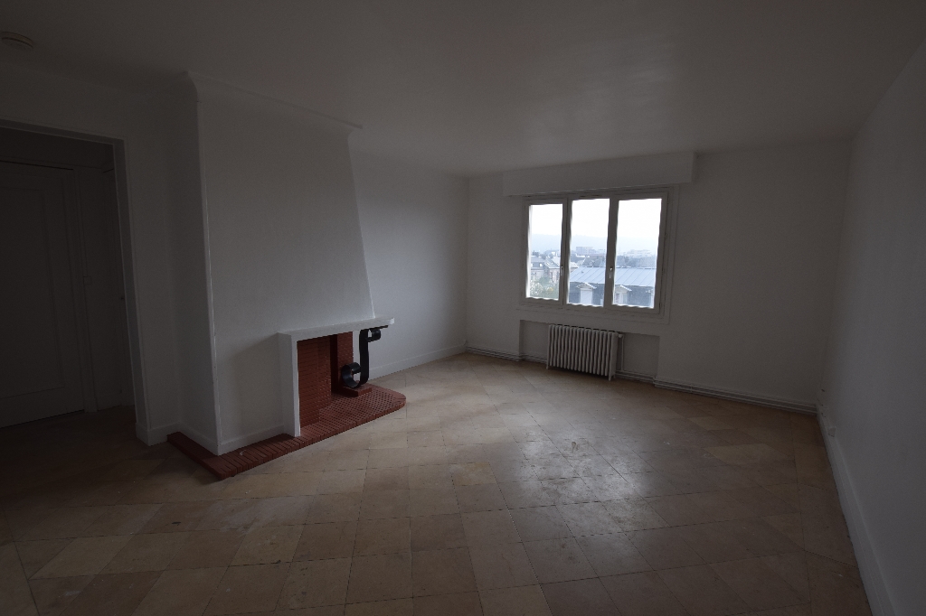 A vendre Appartement à
ROUEN
(76100) A vendre Appartement à
ROUEN
(76100)