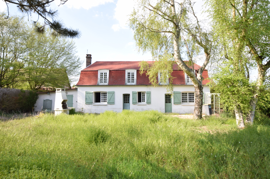 A vendre Maison à
LA SAUSSAYE
(27370) A vendre Maison à
LA SAUSSAYE
(27370)