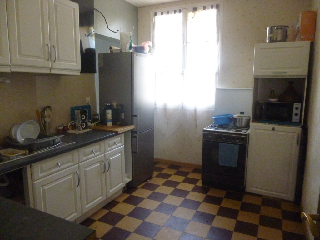 A vendre Appartement à
Elbeuf
(76500) A vendre Appartement à
Elbeuf
(76500)