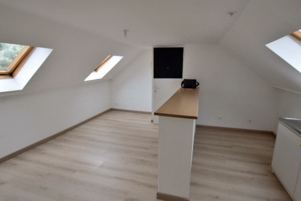 A vendre Appartement à
LE PETIT QUEVILLY
(76140) A vendre Appartement à
LE PETIT QUEVILLY
(76140)