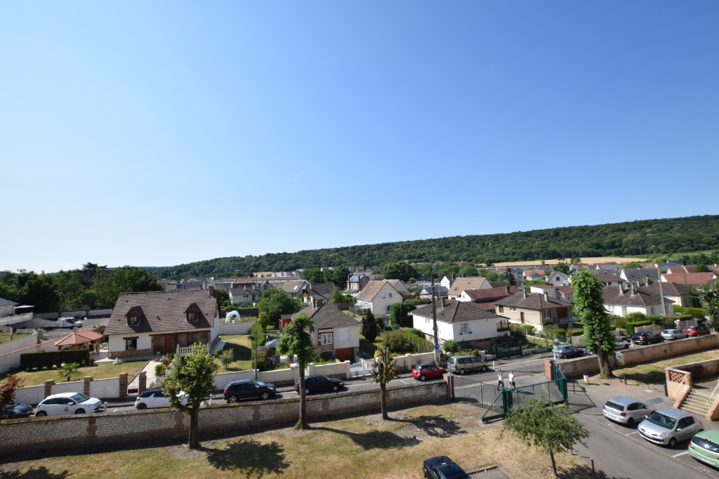 A vendre Appartement à
SAINT PIERRE LES ELBEUF
(76320) A vendre Appartement à
SAINT PIERRE LES ELBEUF
(76320)