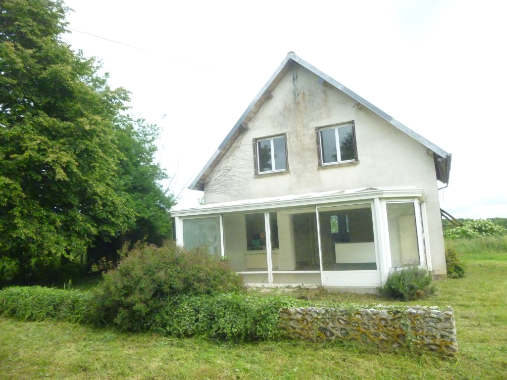 A vendre Maison à
BOISSEY LE CHATEL
(27520) A vendre Maison à
BOISSEY LE CHATEL
(27520)