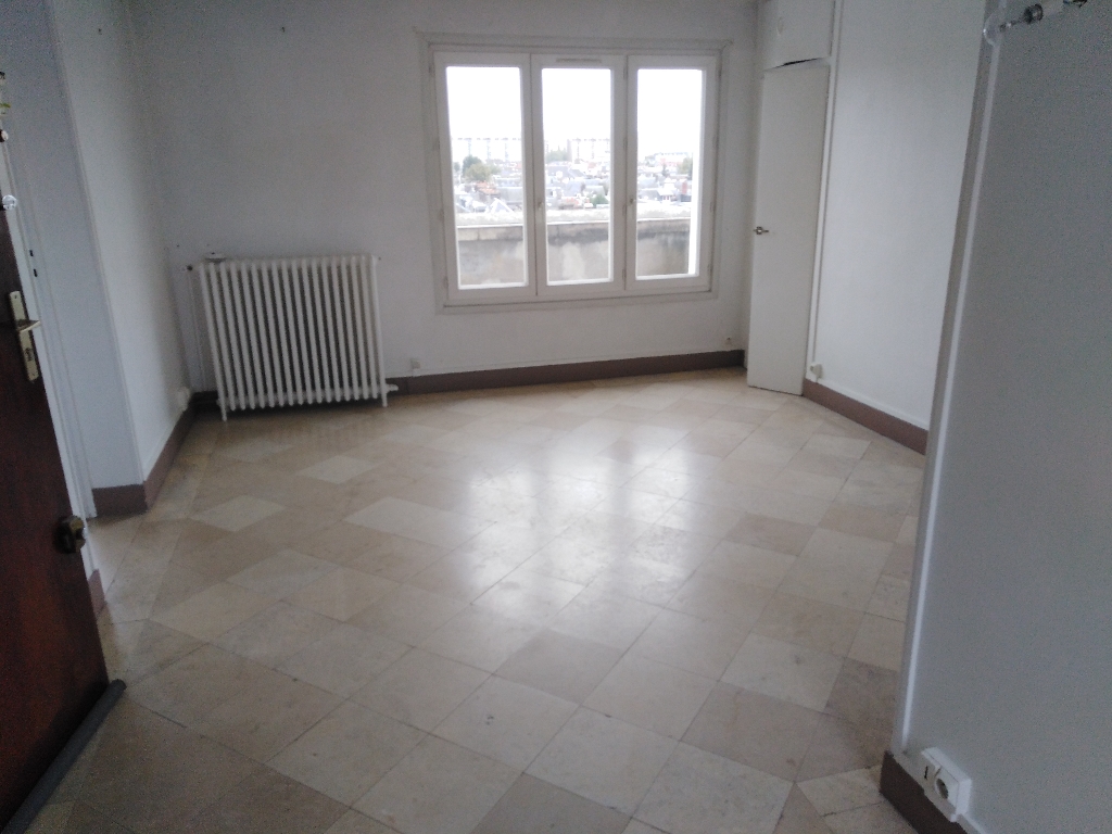 A vendre Appartement à
ROUEN
(76100) A vendre Appartement à
ROUEN
(76100)