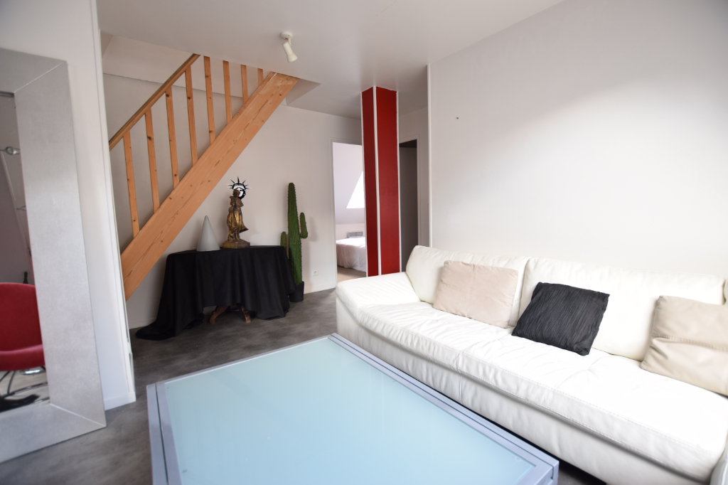A vendre Appartement à
ELBEUF
(76500) A vendre Appartement à
ELBEUF
(76500)