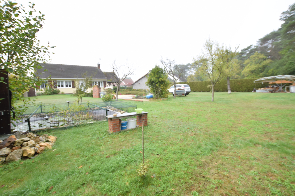 A vendre Maison à
SAINT PIERRE LES ELBEUF
(76320) A vendre Maison à
SAINT PIERRE LES ELBEUF
(76320)