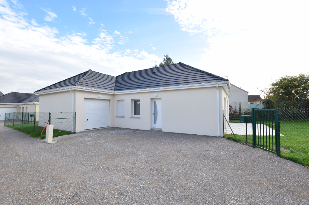 A vendre Maison à
CAUDEBEC LES ELBEUF
(76320) A vendre Maison à
CAUDEBEC LES ELBEUF
(76320)