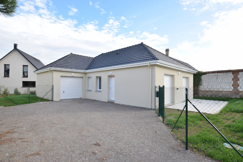 A vendre Maison à
CAUDEBEC LES ELBEUF
(76320) A vendre Maison à
CAUDEBEC LES ELBEUF
(76320)