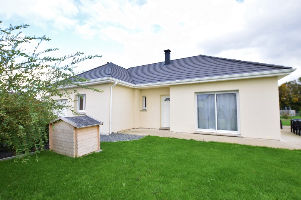 A vendre Maison à
LA HARENGERE
(27370) A vendre Maison à
LA HARENGERE
(27370)