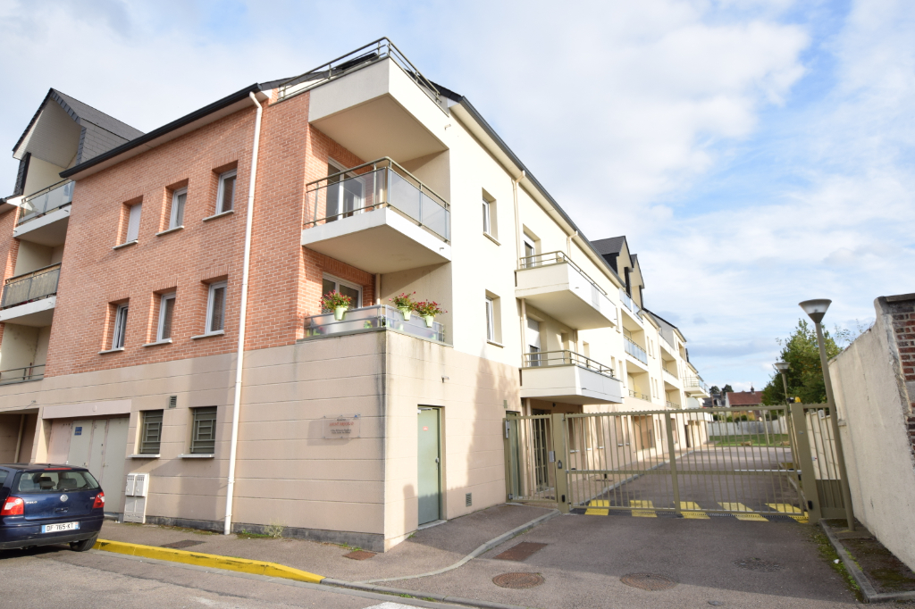 A vendre Appartement à
SAINT AUBIN LES ELBEUF
(76410) A vendre Appartement à
SAINT AUBIN LES ELBEUF
(76410)