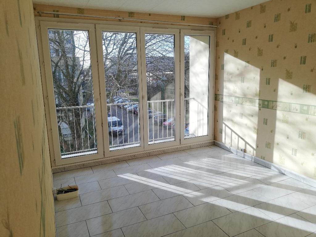 A vendre Appartement à
SAINT ETIENNE DU ROUVRAY
(76800) A vendre Appartement à
SAINT ETIENNE DU ROUVRAY
(76800)