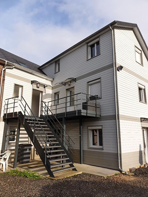 A vendre Appartement à
LES ESSARTS
(76530) A vendre Appartement à
LES ESSARTS
(76530)