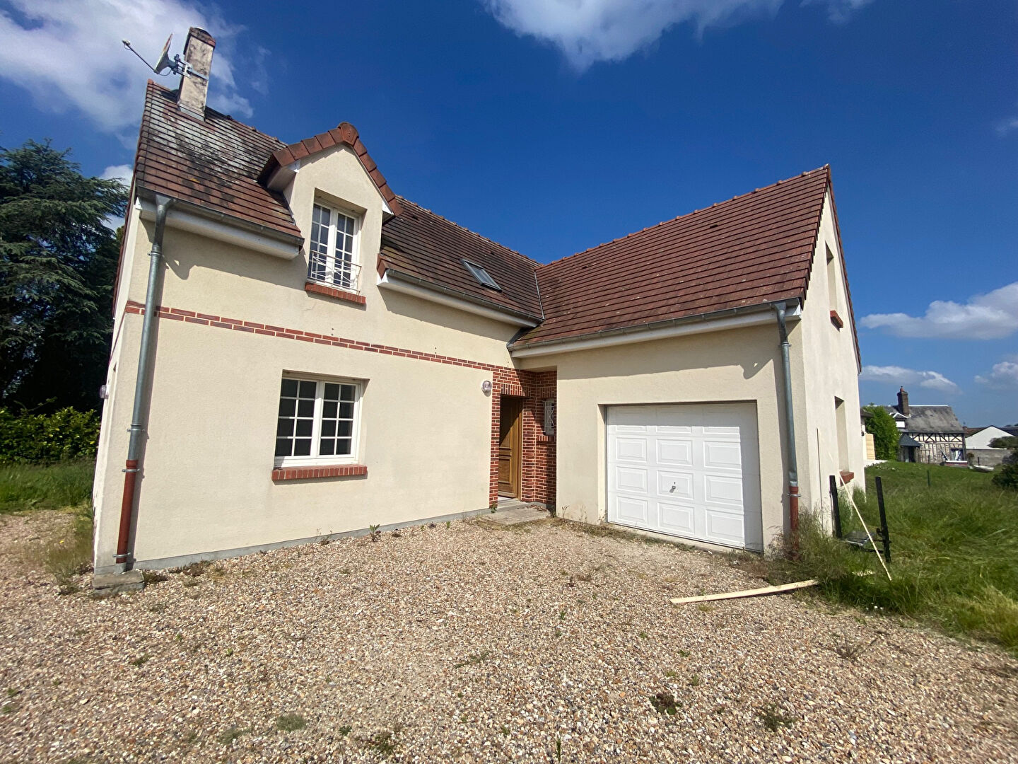 A vendre Maison à
BOSC ROGER EN ROUMOIS
(27670) A vendre Maison à
BOSC ROGER EN ROUMOIS
(27670)
