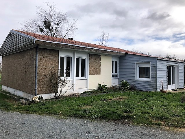 A vendre Maison à
BOURGTHEROULDE INFREVILLE
(27520) A vendre Maison à
BOURGTHEROULDE INFREVILLE
(27520)