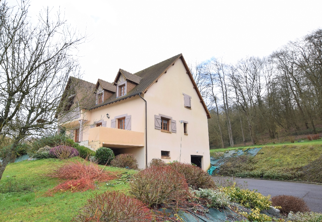 A vendre Maison à
SAINT GERMAIN DE PASQUIER
(27370) A vendre Maison à
SAINT GERMAIN DE PASQUIER
(27370)