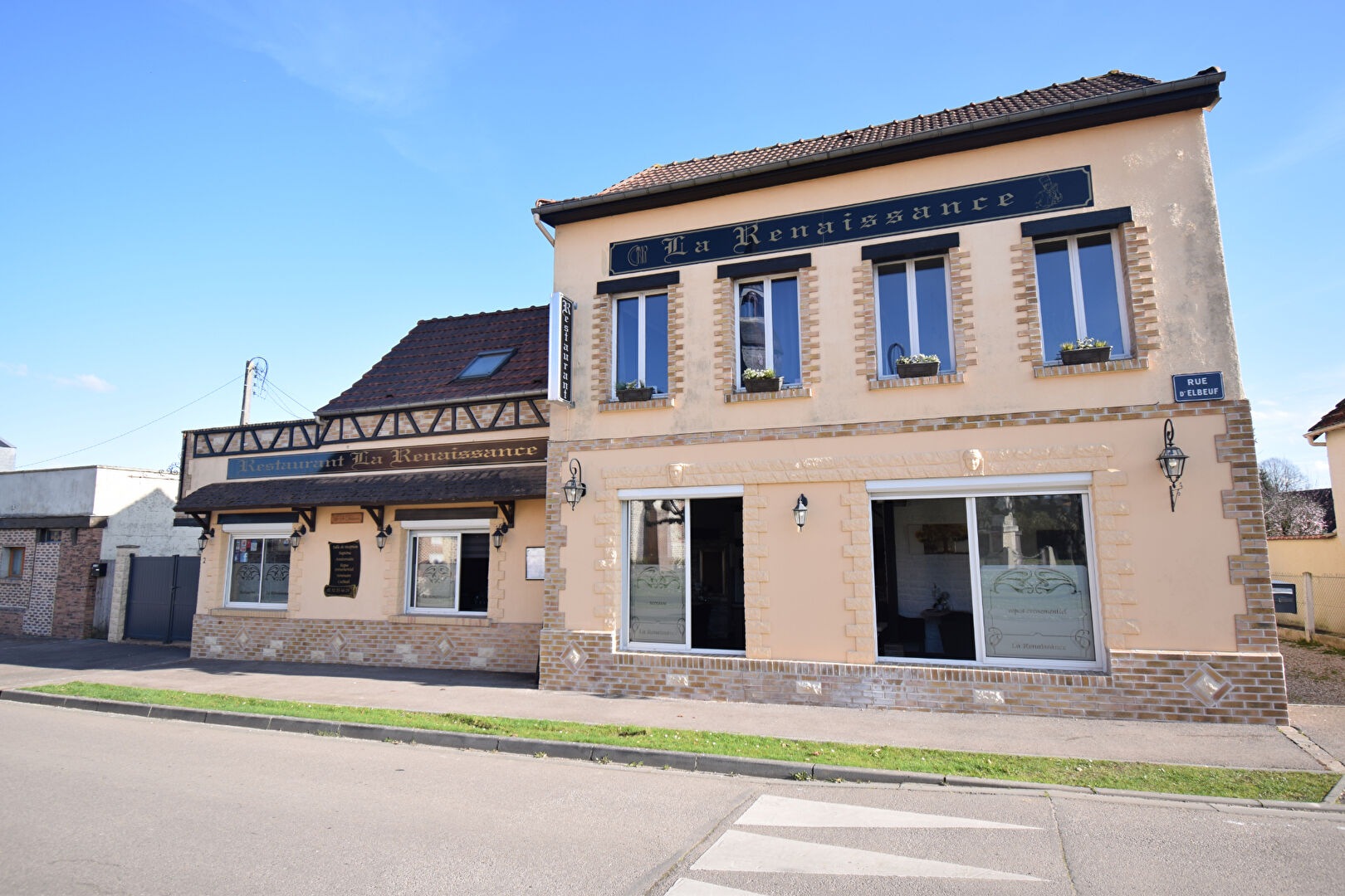 A vendre Maison à
SAINT DIDIER DES BOIS
(27370) A vendre Maison à
SAINT DIDIER DES BOIS
(27370)