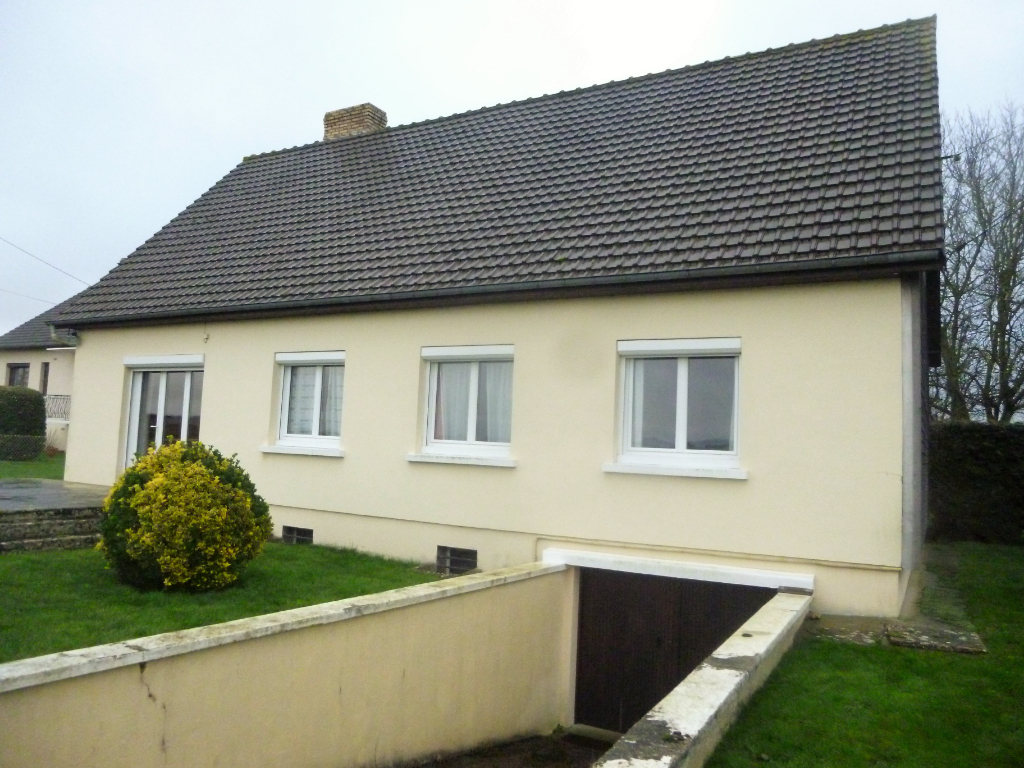 A vendre Maison à
TOURVILLE LA CAMPAGNE
(27370) A vendre Maison à
TOURVILLE LA CAMPAGNE
(27370)