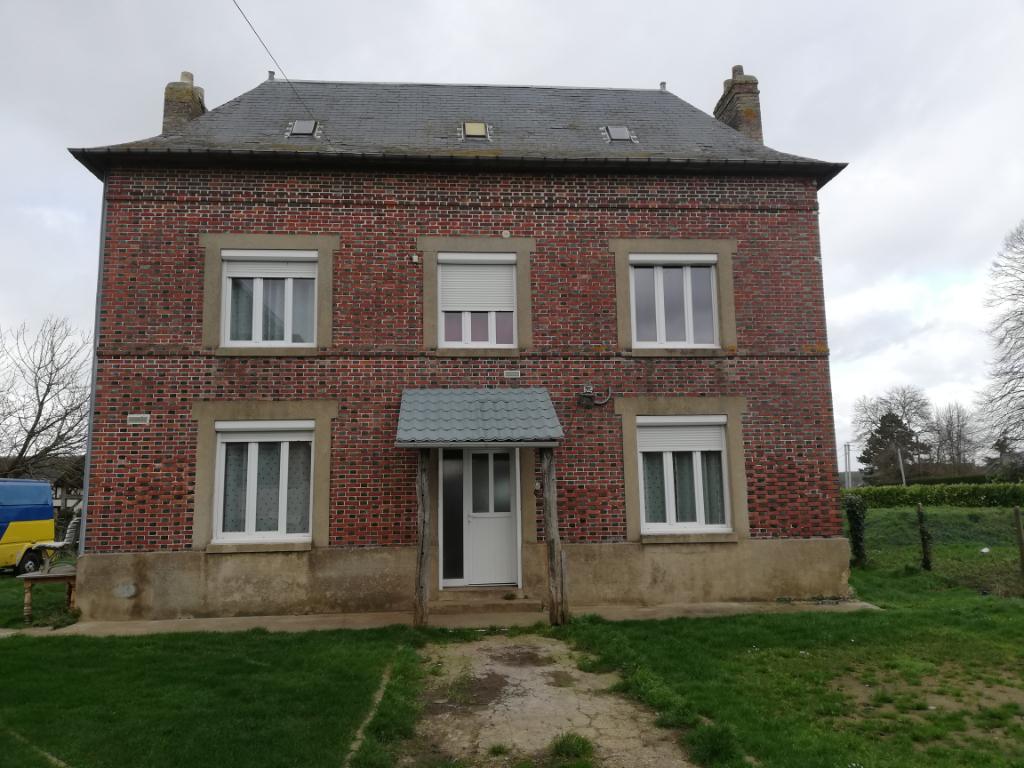A vendre Maison à
LA HAYE DU THEIL
(27370) A vendre Maison à
LA HAYE DU THEIL
(27370)