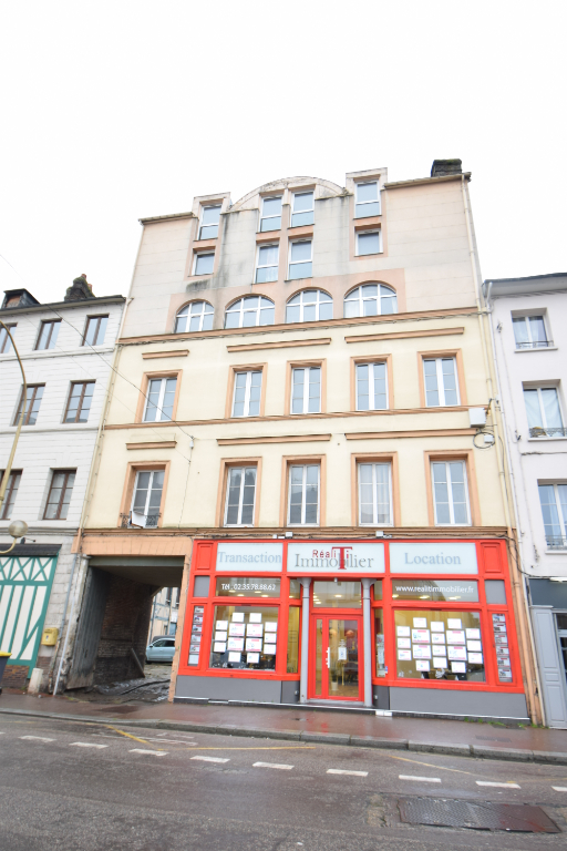 A vendre Immeuble à
ELBEUF
(76500) A vendre Immeuble à
ELBEUF
(76500)