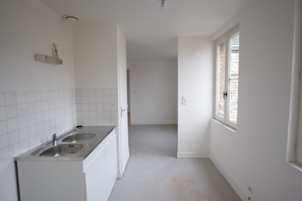 A vendre Appartement à
CAUDEBEC LES ELBEUF
(76320) A vendre Appartement à
CAUDEBEC LES ELBEUF
(76320)