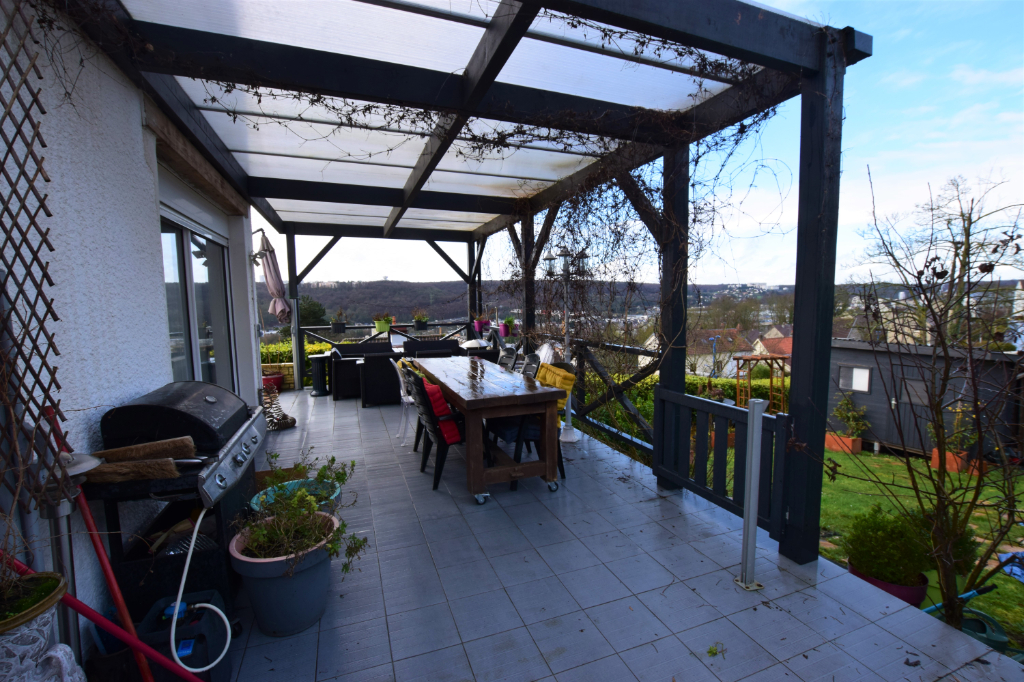 A vendre Maison à
DEVILLE LES ROUEN
(76250) A vendre Maison à
DEVILLE LES ROUEN
(76250)