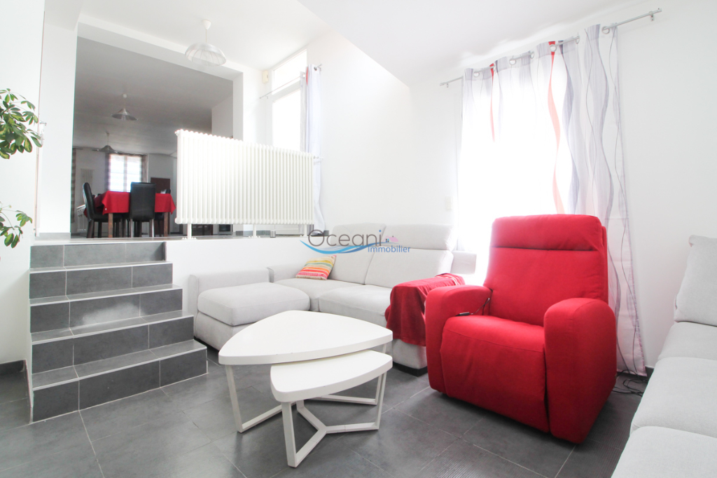 Photo Maison ancienne 6 chambres, jardin, garage, au pied du centre ! image 6/6